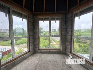 Дом 242м&sup2;, 3-этажный, участок 12 сот.  