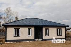 Коттедж 131м&sup2;, 1-этажный, участок 10 сот.  