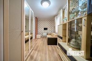 Дом 130м², 3-этажный, участок 6 сот.  