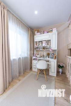 Таунхаус 200м², 2-этажный, участок 1 сот.  