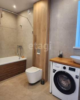 Дом 130м², 2-этажный, участок 10 сот.  