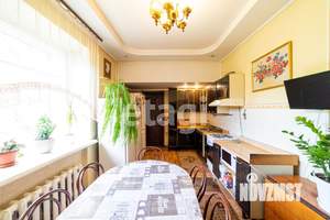 Дом 251м², 2-этажный, участок 15 сот.  