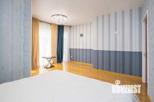 Коттедж 160м&sup2;, 2-этажный, участок 11 сот.  