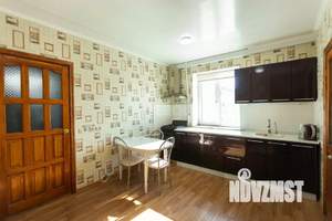 Дом 66м&sup2;, 2-этажный, участок 8 сот.  