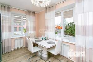 Дом 216м², 2-этажный, участок 9 сот.  