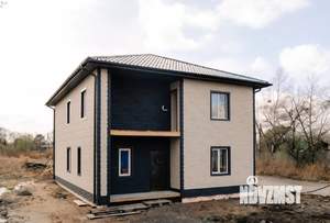 Дом 180м&sup2;, 2-этажный, участок 9 сот.  