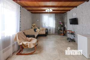 Дом 135м&sup2;, 2-этажный, участок 6 сот.  