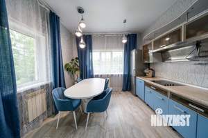 Дом 117м², 2-этажный, участок 7 сот.  