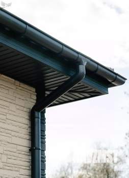 Дом 180м&sup2;, 2-этажный, участок 9 сот.  