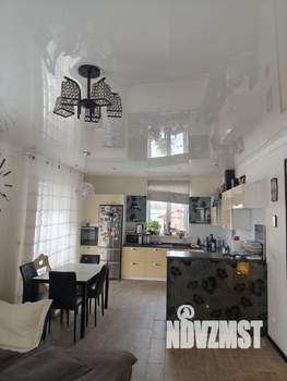 Коттедж 128м&sup2;, 2-этажный, участок 6 сот.  