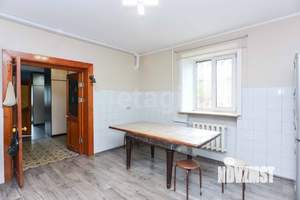 Дом 433м&sup2;, 2-этажный, участок 10 сот.  