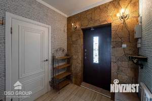 Дом 239м&sup2;, 2-этажный, участок 12 сот.  