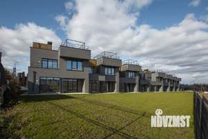 Таунхаус 133м&sup2;, 2-этажный, участок 1 сот.  