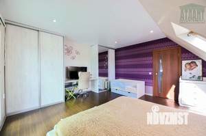 Дом 254м², 3-этажный, участок 8 сот.  