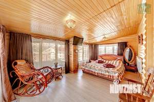 Коттедж 250м², 2-этажный, участок 7 сот.  