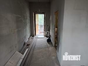 Дом 161м², 3-этажный, участок 10 сот.  
