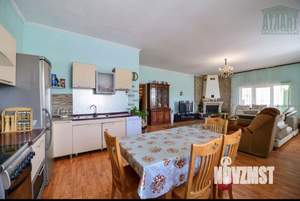Дом 254м², 3-этажный, участок 8 сот.  