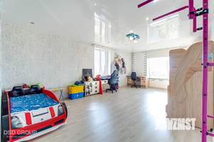 Коттедж 200м², 2-этажный, участок 10 сот.  