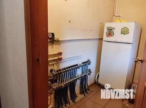 Коттедж 353м², 3-этажный, участок 12 сот.  