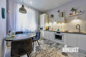 Дом 107м&sup2;, 2-этажный, участок 1 сот.  