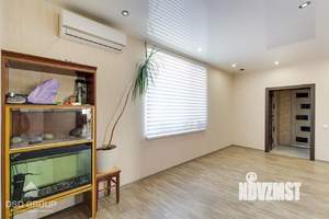 Коттедж 200м², 2-этажный, участок 10 сот.  