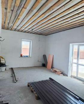 Дом 80м&sup2;, 1-этажный, участок 80 сот.  