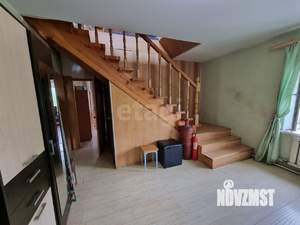 Дом 165м&sup2;, 2-этажный, участок 10 сот.  