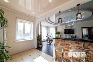 Дом 271м&sup2;, 2-этажный, участок 14 сот.  