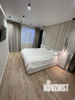 Коттедж 215м², 2-этажный, участок 14 сот.  