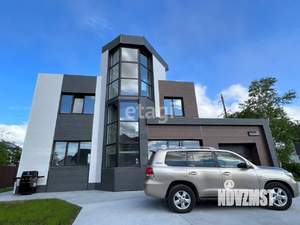 Дом 210м&sup2;, 3-этажный, участок 11 сот.  