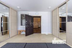 Коттедж 312м², 2-этажный, участок 10 сот.  