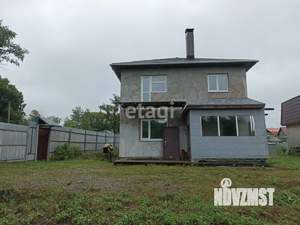Дом 161м², 3-этажный, участок 10 сот.  
