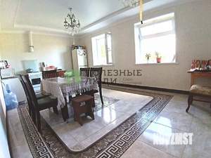 Коттедж 245м², 2-этажный, участок 10 сот.  
