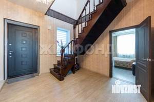 Коттедж 160м², 2-этажный, участок 20 сот.  