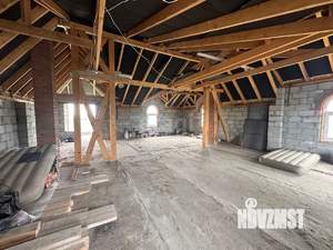 Дом 242м&sup2;, 3-этажный, участок 12 сот.  