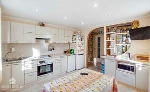 Дом 165м², 2-этажный, участок 165 сот.  