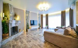 Дом 203м&sup2;, 2-этажный, участок 10 сот.  