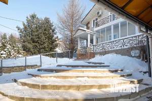 Дом 239м&sup2;, 2-этажный, участок 12 сот.  