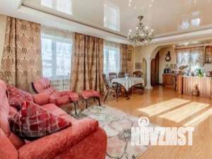 Коттедж 260м², 2-этажный, участок 6 сот.  