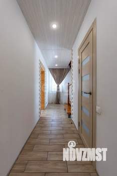 Дом 156м&sup2;, 3-этажный, участок 10 сот.  