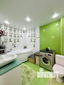 Коттедж 200м², 2-этажный, участок 10 сот.  
