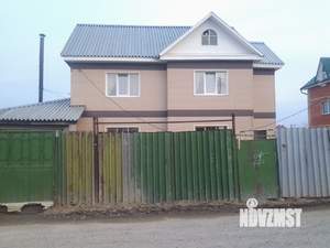 Коттедж 214м², 2-этажный, участок 10 сот.  