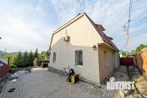 Дом 170м², 2-этажный, участок 6 сот.  