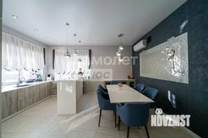 Дом 510м&sup2;, 3-этажный, участок 12 сот.  