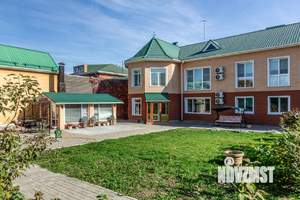 Коттедж 544м², 2-этажный, участок 15 сот.  
