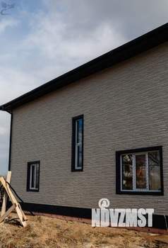 Дом 180м&sup2;, 2-этажный, участок 9 сот.  