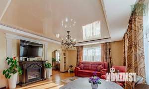 Коттедж 250м&sup2;, 2-этажный, участок 7 сот.  