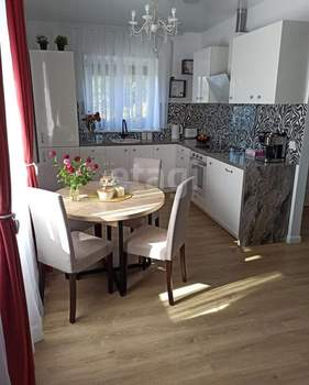 Дом 120м², 2-этажный, участок 7 сот.  