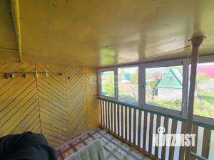 Дом 20м&sup2;, 2-этажный, участок 6 сот.  