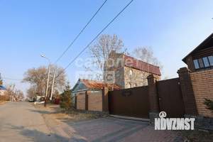 Дом 420м², 3-этажный, участок 10 сот.  